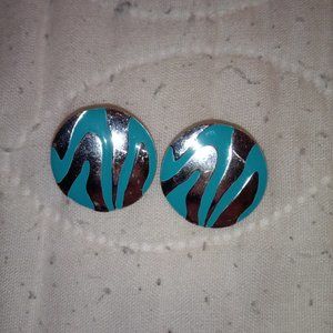 Generic Metal Earring Set